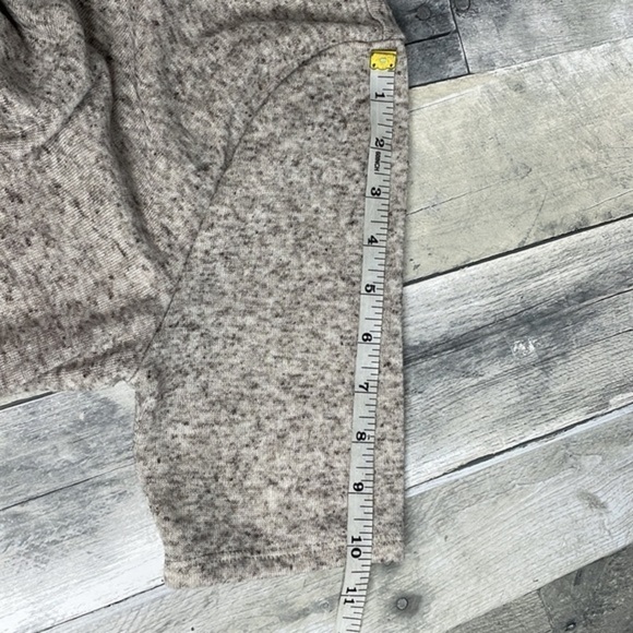 𝅺altar’d State heather gray shirt sleeve dress. A-line. Triangular back opening - Picture 8 of 12